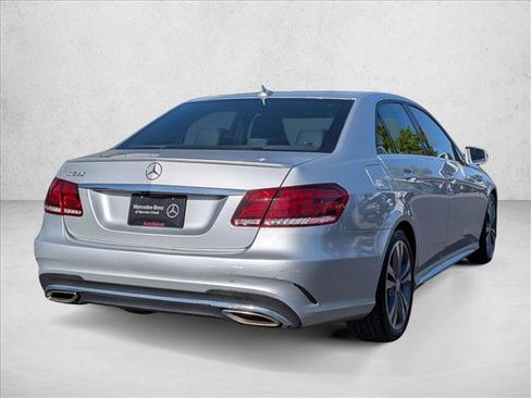Certified 2016 Mercedes-Benz E 350 Sedan image 5