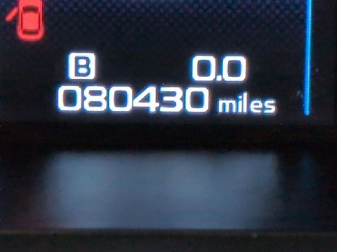 Used 2018 Subaru Outback 2.5i Limited AWD/4WD image 2