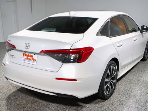 Used 2022 Honda Civic EX image 7
