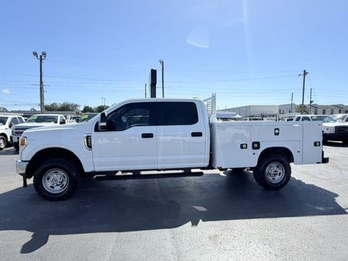 Used 2022 Ford F250 XL w/ Power Equipment Group AWD/4WD image 9