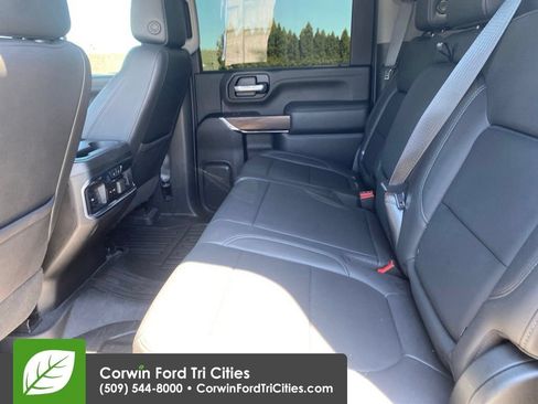 Used 2021 GMC Sierra 2500 SLT w/ SLT Premium Package AWD/4WD image 7