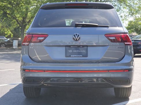 Used 2022 Volkswagen Tiguan SE R-Line AWD/4WD image 15