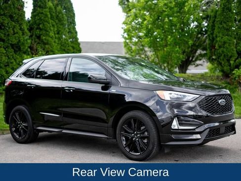 Used 2024 Ford Edge ST-Line w/ Class II Trailer Tow Package AWD/4WD image 3