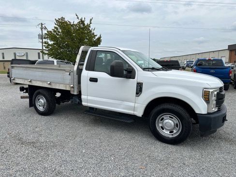 Used 2018 Ford F250 XL RWD image 5