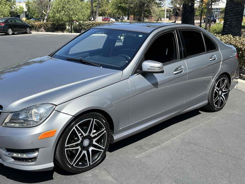 Used 2014 Mercedes-Benz C 250 Sedan image 26