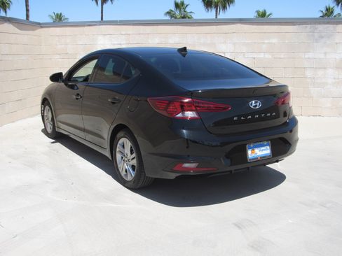 Used 2019 Hyundai Elantra SEL FWD image 6