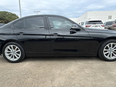 Used 2018 BMW 320i Sedan image 8