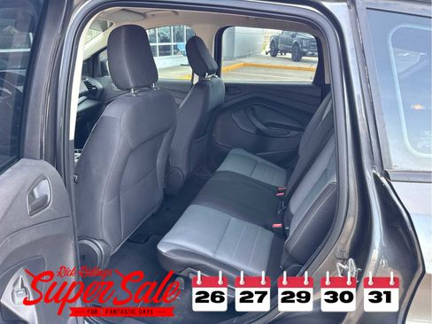 Used 2019 Ford Escape S image 10