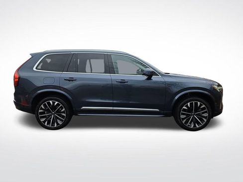 New 2026 Volvo XC90 B6 Plus w/ Protection Package Premier AWD/4WD image 4