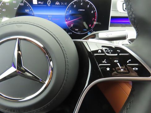 New 2026 Mercedes-Benz S 580 4MATIC Sedan image 12