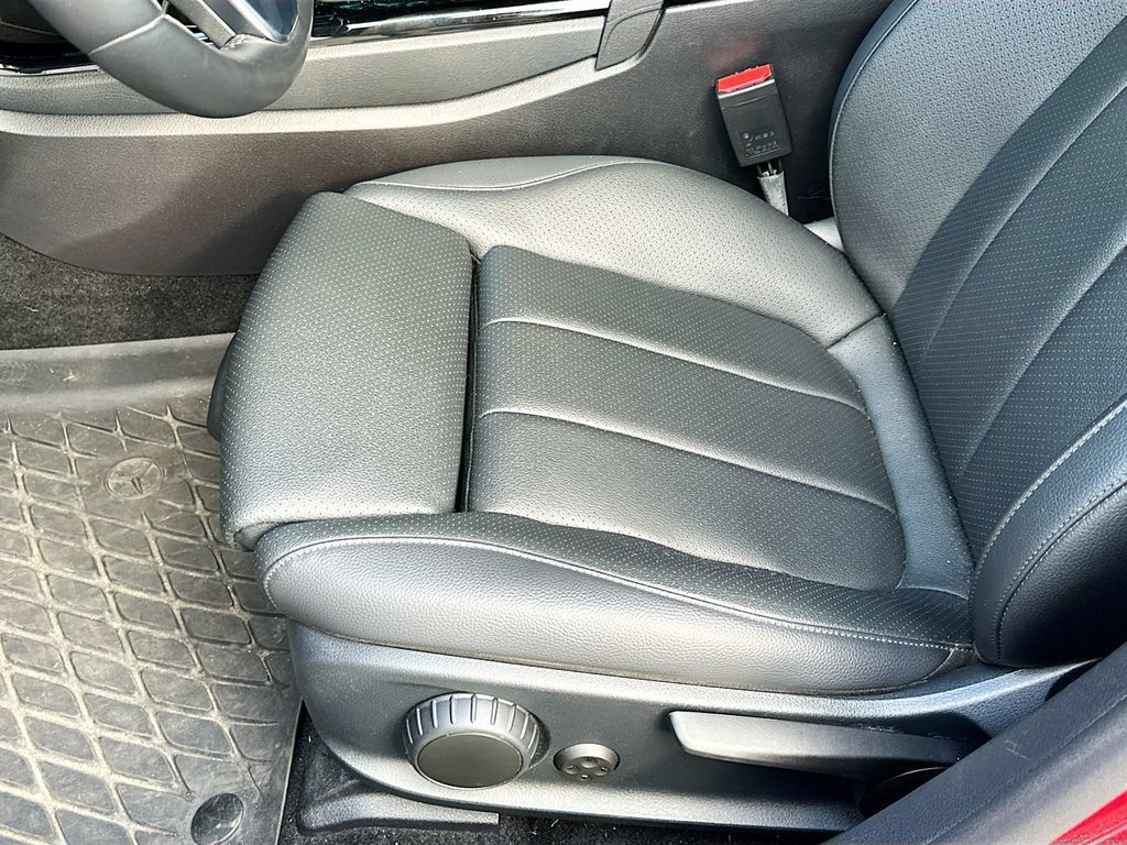 Certified 2022 Mercedes-Benz A 220 4MATIC image 18