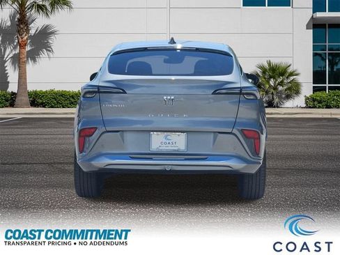 Used 2025 Buick Envista Avenir FWD image 7