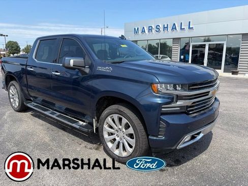 Used 2019 Chevrolet Silverado 1500 High Country w/ Technology Package AWD/4WD image 1