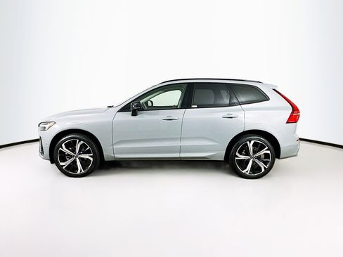 Used 2025 Volvo XC60 B5 Ultra w/ Protection Package Premier image 4