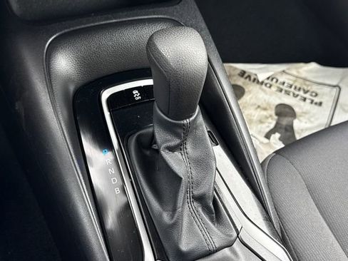 Used 2024 Toyota Corolla LE image 24