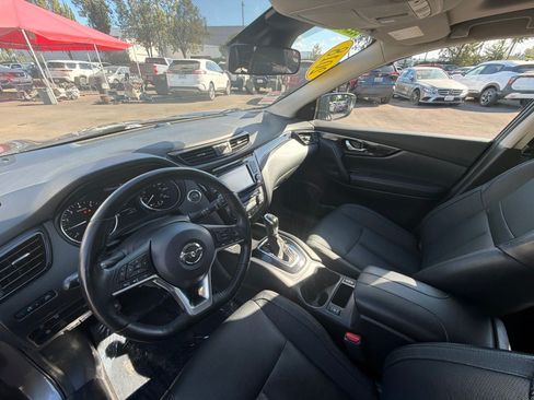 Used 2018 Nissan Rogue Sport SL w/ SL Premium Package AWD/4WD image 12