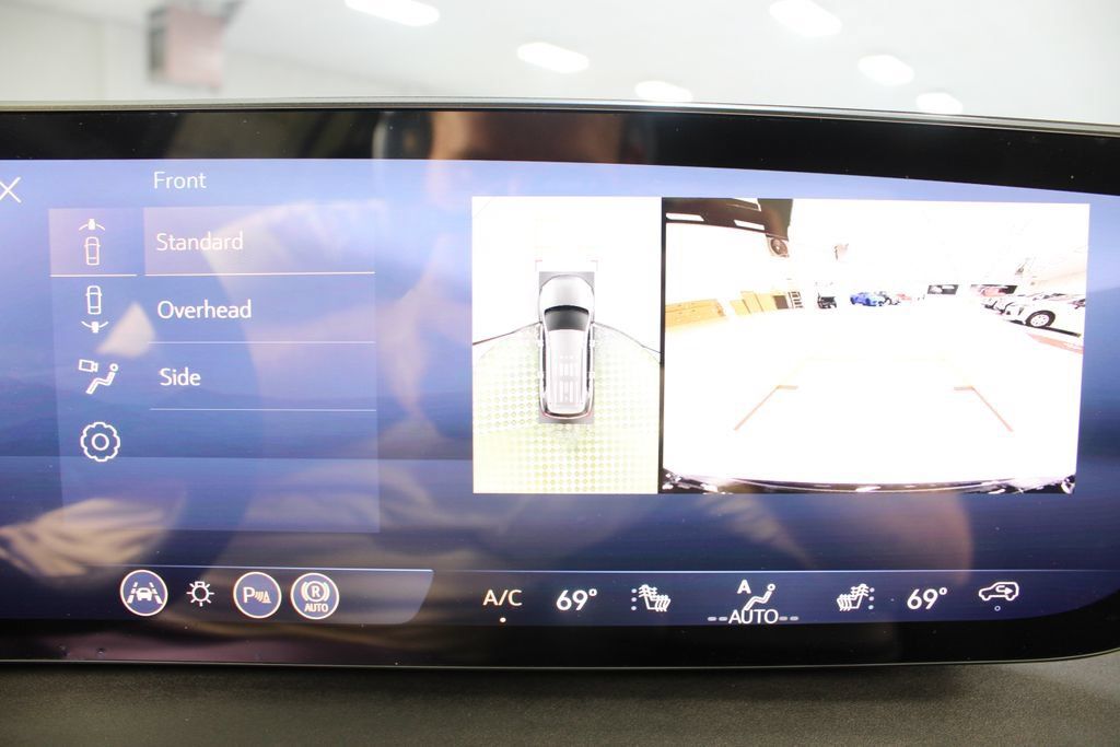 New 2027 Buick Enclave Sport Touring w/ Power Package FWD image 4