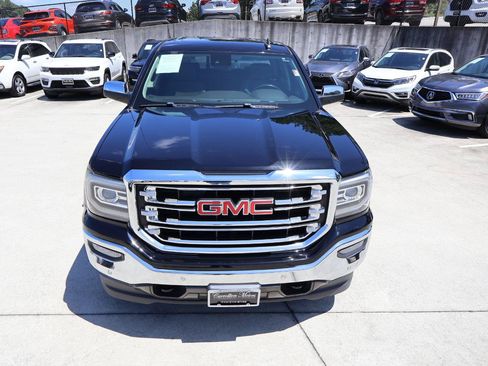 Used 2018 GMC Sierra 1500 SLT AWD/4WD image 11