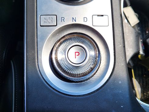 Used 2025 Genesis GV70 3.5T Sport AWD/4WD image 13