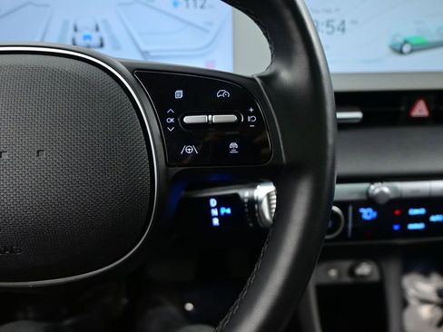 Used 2024 Hyundai Ioniq 5 Limited image 19