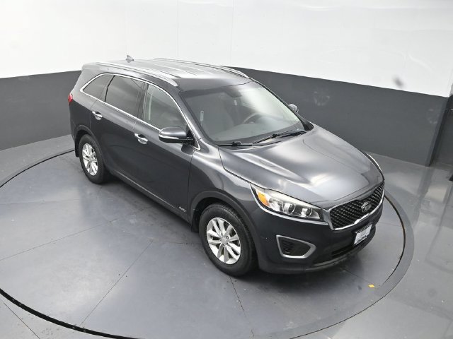 Used 2018 Kia Sorento AWD image 11