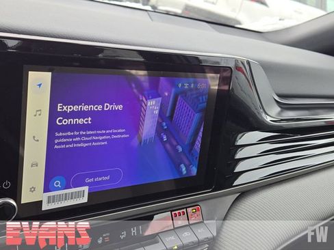 New 2026 Toyota Camry SE w/ Convenience Package image 8