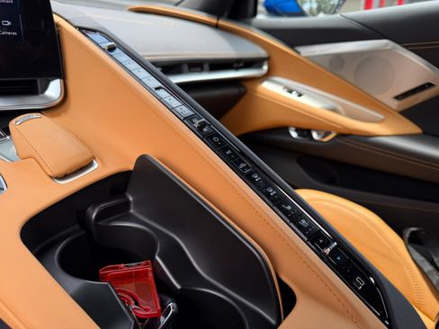 Used 2024 Chevrolet Corvette Stingray Preferred Conv w/ Battery Protection Package RWD image 34