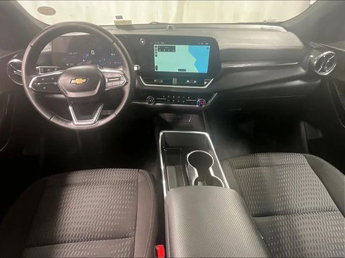 Used 2025 Chevrolet Equinox LT image 22