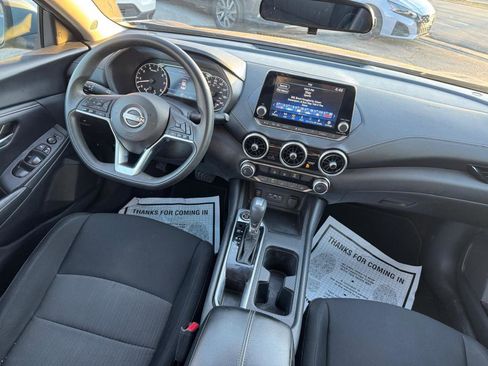 Used 2024 Nissan Sentra SV w/ Trunk Package image 9