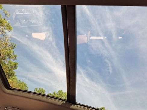 New 2026 Volkswagen Atlas Cross Sport SEL R-Line image 21