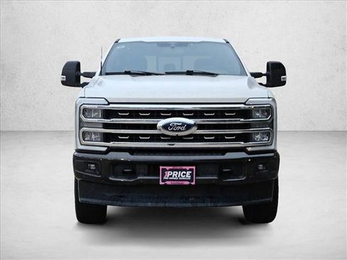 Used 2024 Ford F250 King Ranch AWD/4WD image 2