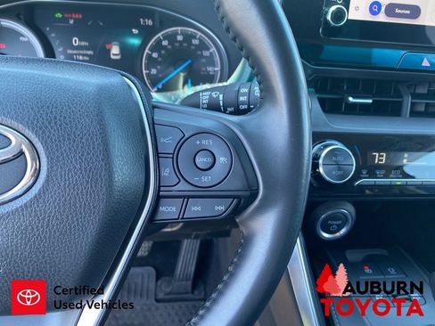 Certified 2024 Toyota Venza LE AWD/4WD image 35