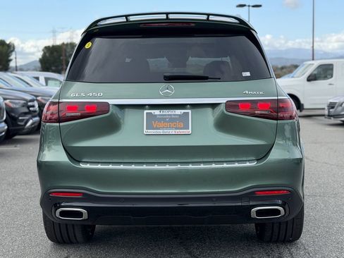 New 2026 Mercedes-Benz GLS 450 4MATIC image 9