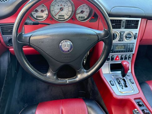 Used 2001 Mercedes-Benz SLK 230 image 23