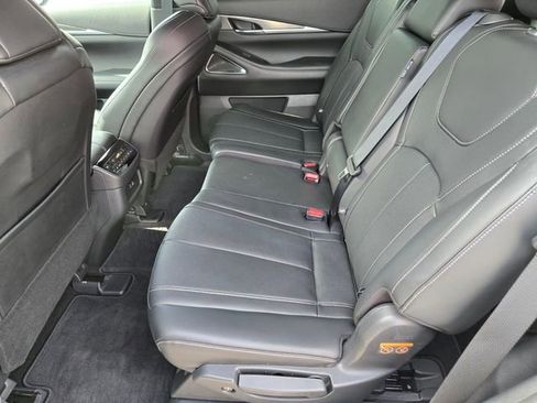 Certified 2025 INFINITI QX60 Luxe w/ Black Edition AWD/4WD image 12