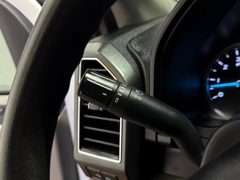 Used 2021 Ford F250 XLT AWD/4WD image 24