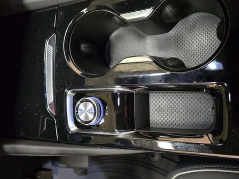 New 2026 Buick Envision Avenir image 21