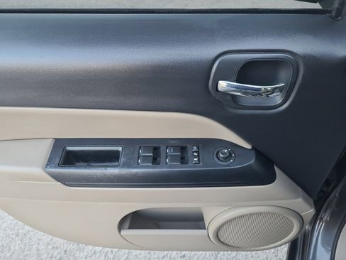 Used 2016 Jeep Patriot Sport w/ Power Value Group image 14