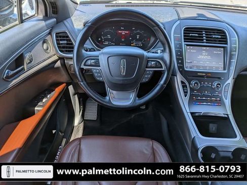 Used 2020 Lincoln Nautilus Reserve FWD image 16