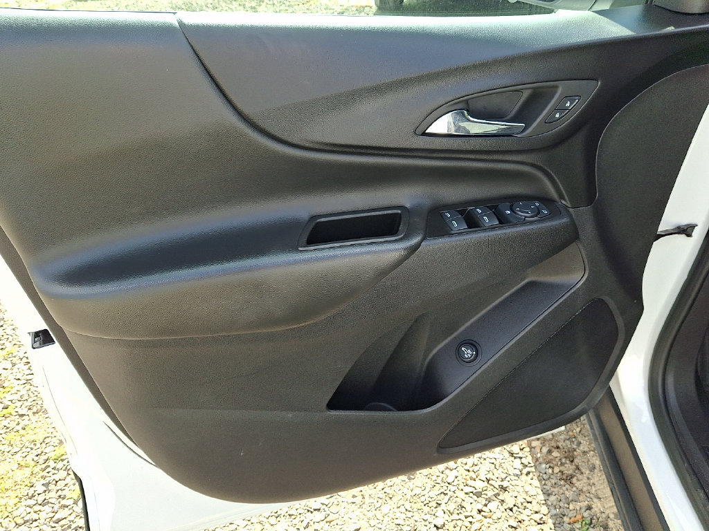 Used 2024 Chevrolet Equinox LT AWD/4WD image 12