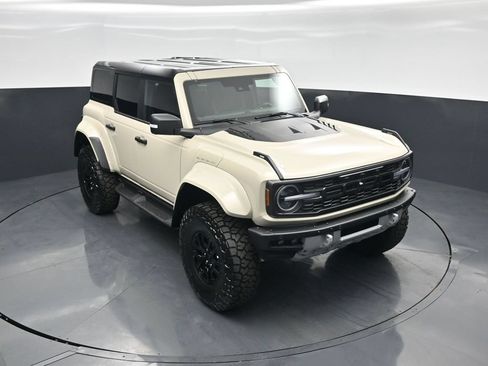 Used 2026 Ford Bronco Raptor w/ Interior Carbon Fiber Pack AWD/4WD image 37