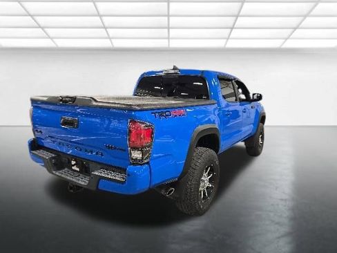 Used 2019 Toyota Tacoma TRD Pro AWD/4WD image 4