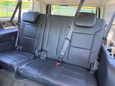 Used 2015 Chevrolet Suburban LTZ AWD/4WD image 13