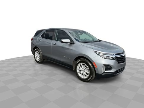 Certified 2024 Chevrolet Equinox LT FWD image 2