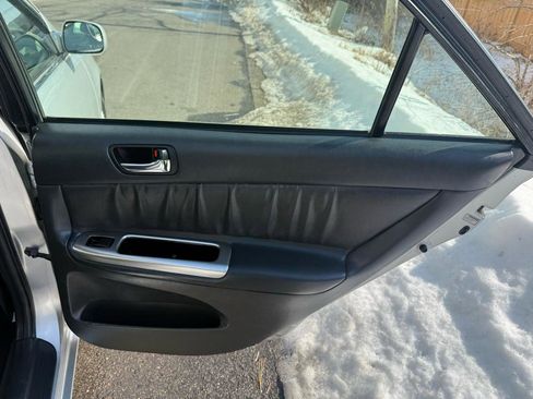 Used 2005 Toyota Camry SE image 23