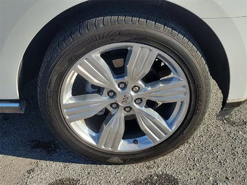 Certified 2024 Ford Expedition King Ranch image 7