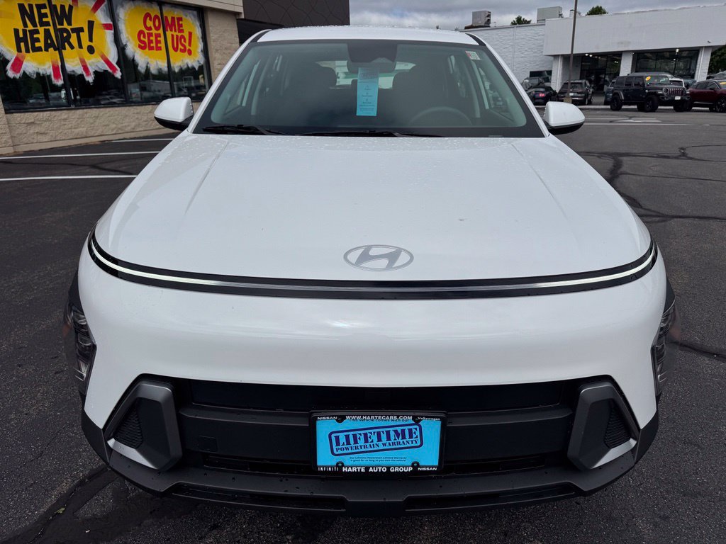 New 2027 Hyundai Kona SE AWD/4WD image 2