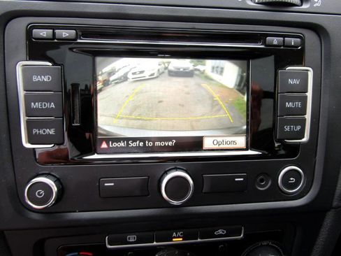 Used 2014 Volkswagen Jetta TDI image 24