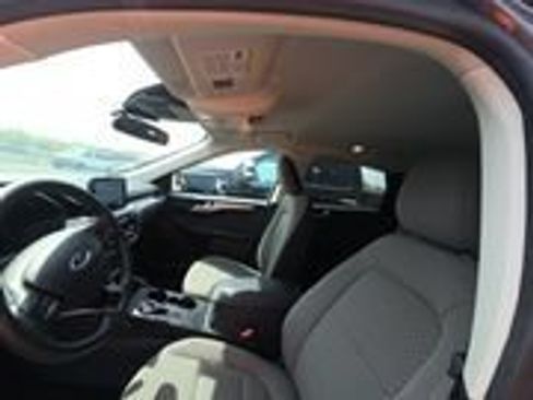 Used 2021 Ford Escape SE w/ Convenience Package AWD/4WD image 6