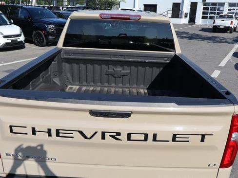 Used 2023 Chevrolet Silverado 1500 LT Trail Boss w/ Protection Package AWD/4WD image 12